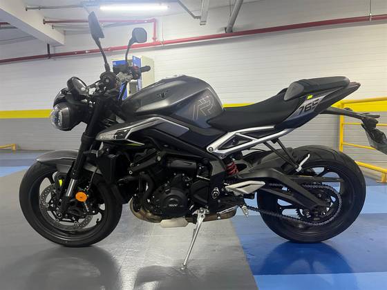 TRIUMPH STREET TRIPLE R ABS 